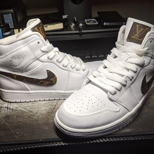 jordan 1 mid custom louieV